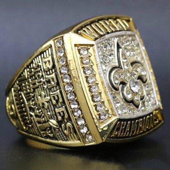 New Orleans Saints Championship Ring... Fast shipped from USA - Picture 1 of 4